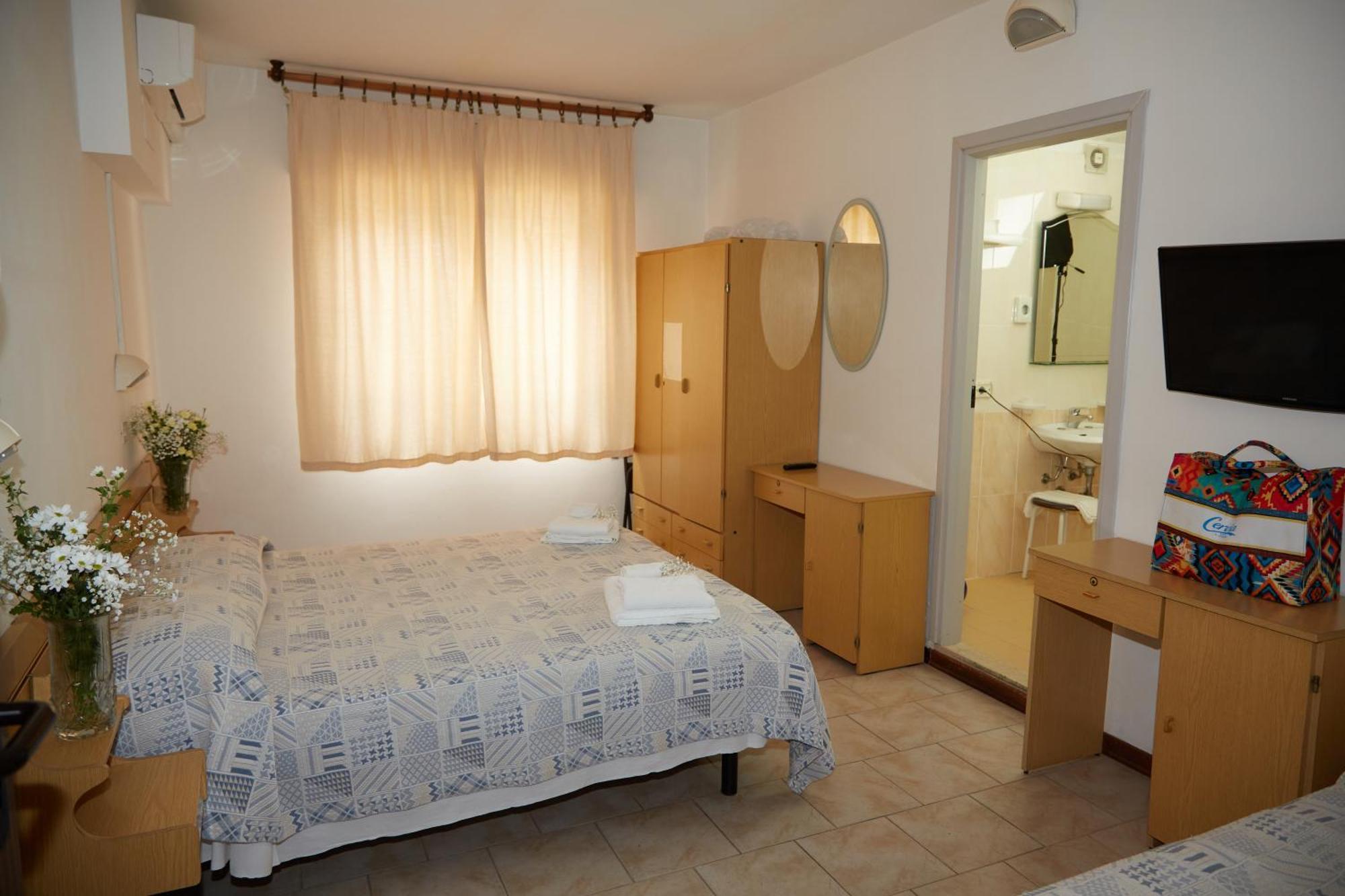 Hotel Italiaتّشيرفييا المظهر الخارجي الصورة