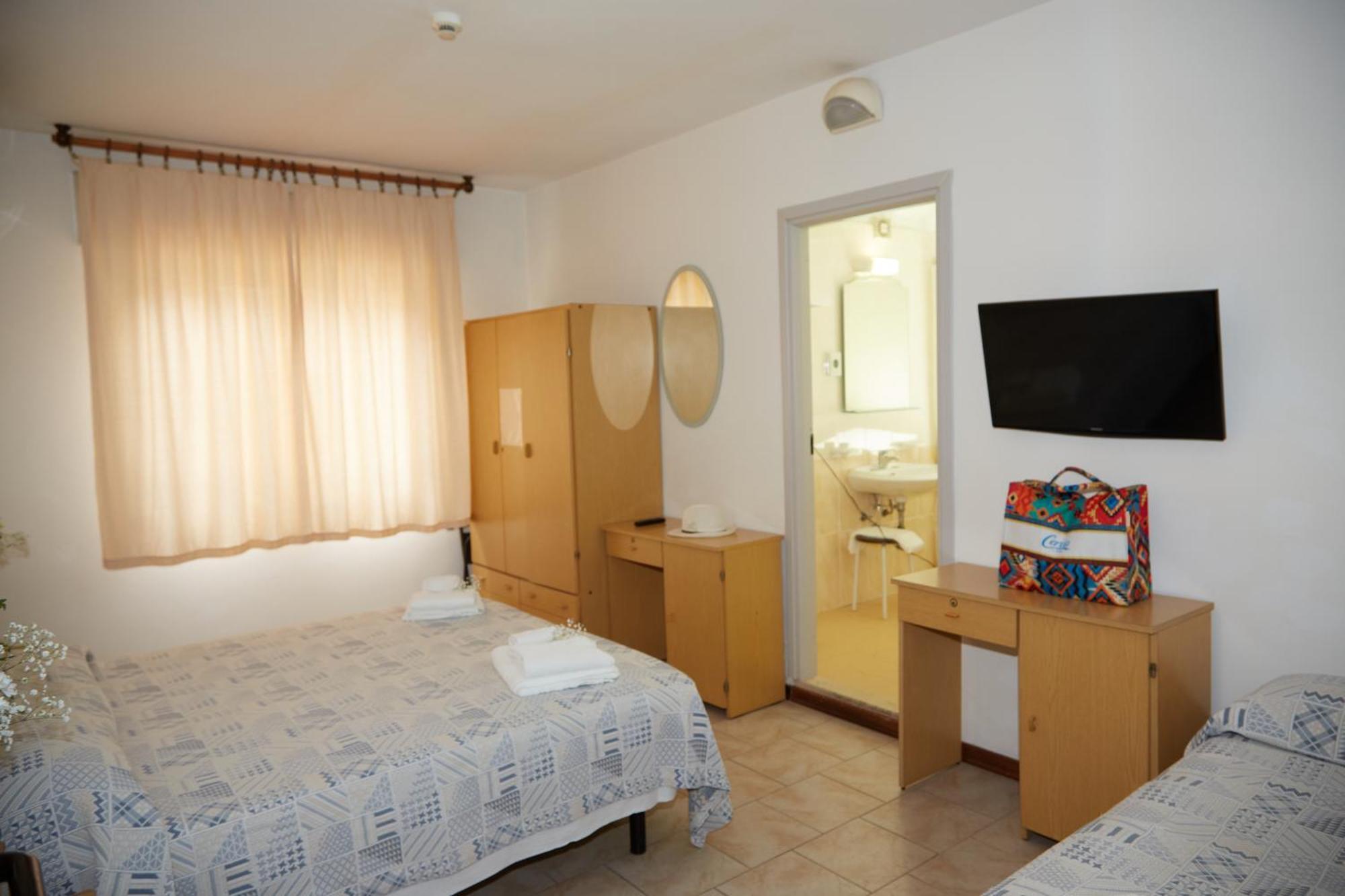 Hotel Italiaتّشيرفييا المظهر الخارجي الصورة