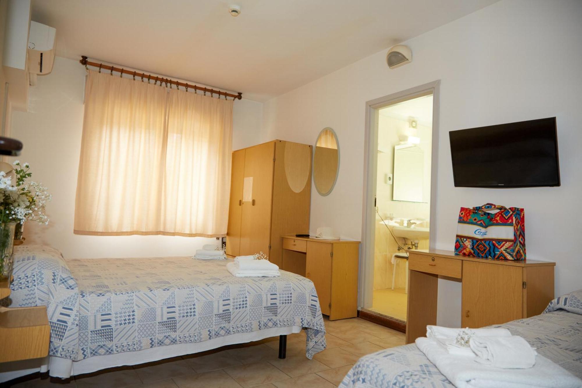 Hotel Italiaتّشيرفييا المظهر الخارجي الصورة