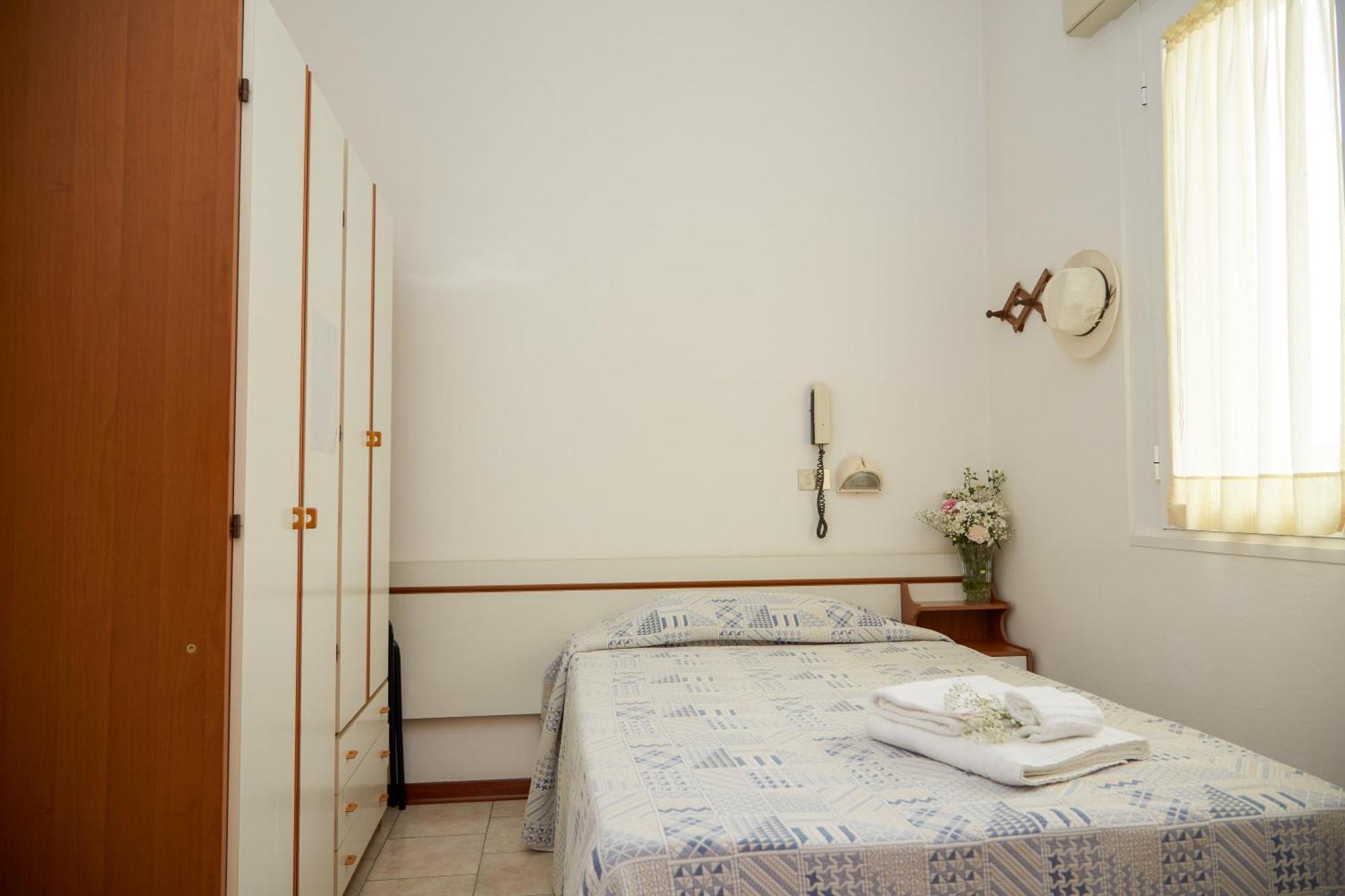 Hotel Italiaتّشيرفييا المظهر الخارجي الصورة