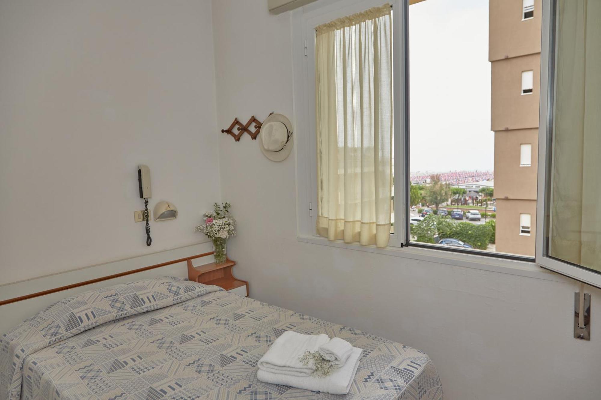 Hotel Italiaتّشيرفييا المظهر الخارجي الصورة