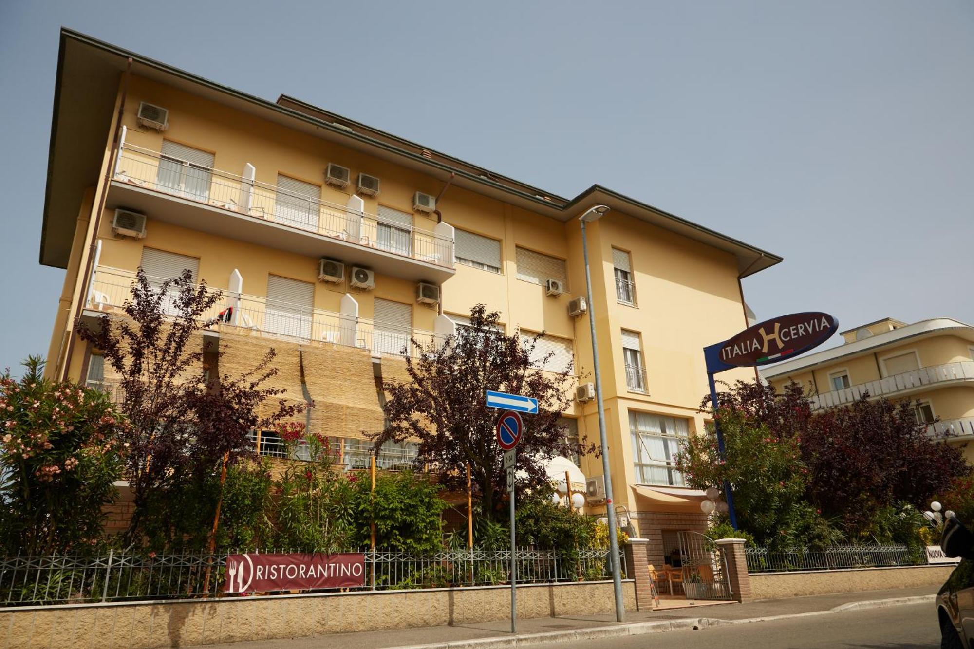 Hotel Italiaتّشيرفييا المظهر الخارجي الصورة