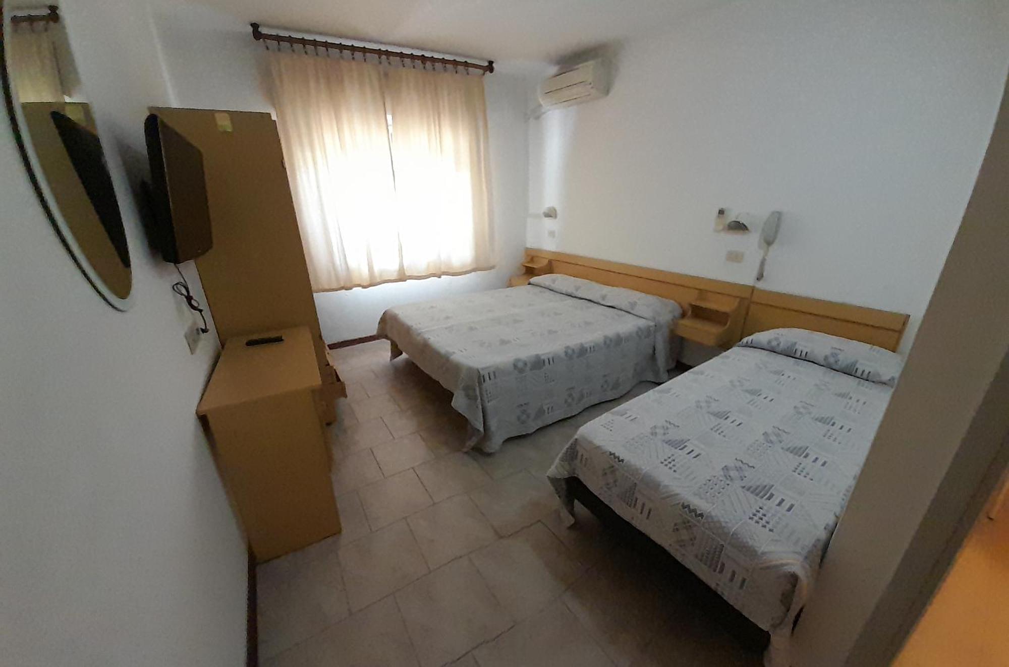 Hotel Italiaتّشيرفييا المظهر الخارجي الصورة