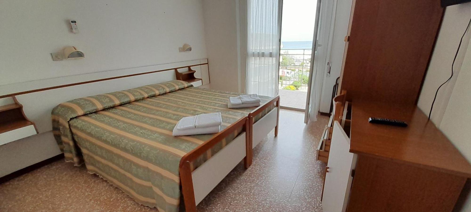 Hotel Italiaتّشيرفييا المظهر الخارجي الصورة